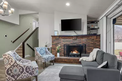 2330 E 2400 N, Layton, UT 84040 - Photo 14