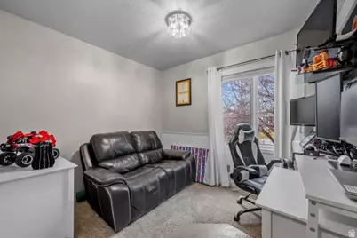 2330 E 2400 N, Layton, UT 84040 - Photo 34