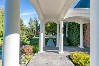 2848 Foothill Dr, Provo, UT 84604 - Photo 14