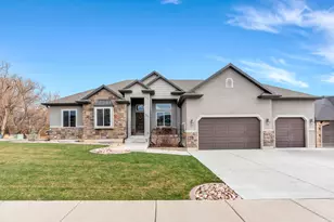 742 N 700 W Cir W, American Fork, UT 84003 - Photo 1