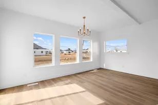 2137 E 200 N, Spanish Fork, UT 84660 - Photo 2