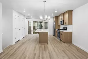 12956 S Calf Creek Ct, Riverton, UT 84096 - Photo 10