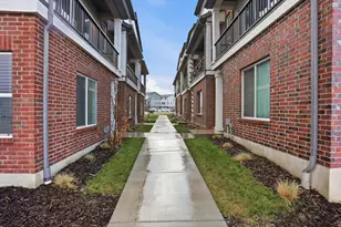 12956 S Calf Creek Ct, Riverton, UT 84096 - Photo 38