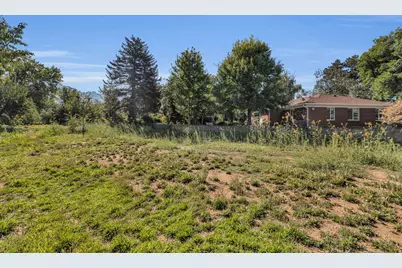 1351 E Fort Blvd, Cottonwood Heights, UT 84121 - Photo 30