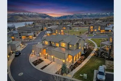 832 S Edgewater Ct #4, Huntsville, UT 84317 - Photo 1