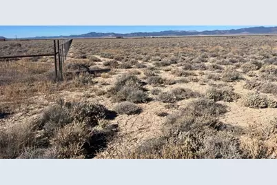 951 E-1567-0026-0000 #6, Beryl, UT 84714 - Photo 1