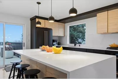 2136 S Elaine Dr E, Bountiful, UT 84010 - Photo 18