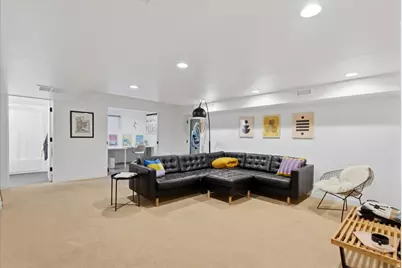 2136 S Elaine Dr E, Bountiful, UT 84010 - Photo 48