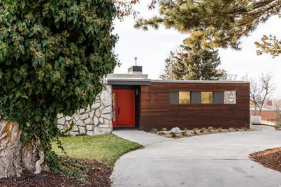 2136 S Elaine Dr E, Bountiful, UT 84010 - Photo 2