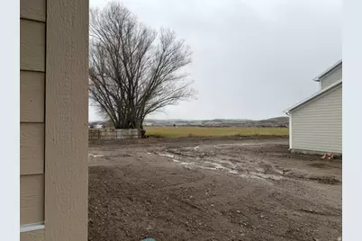 760 E 1250 S, Hyrum, UT 84319 - Photo 8
