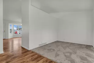 9203 S Holly Lily Ln, West Jordan, UT 84081 - Photo 8