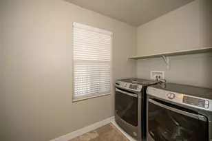 4088 E Oakland Hills Dr, Eagle Mountain, UT 84005 - Photo 32