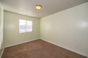 4088 E Oakland Hills Dr, Eagle Mountain, UT 84005 - Photo 28