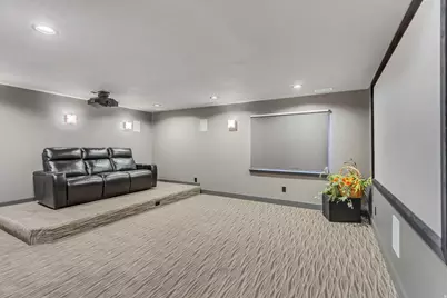 622 E Wyngate Pointe Ln S, Draper, UT 84020 - Photo 24