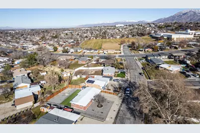 10276 S Marble St, Sandy, UT 84094 - Photo 36