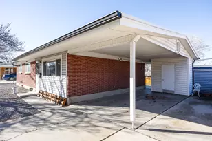 10276 S Marble St, Sandy, UT 84094 - Photo 28