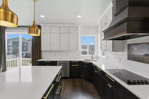 6633 W Indigo Dr, Herriman, UT 84096 - Photo 16