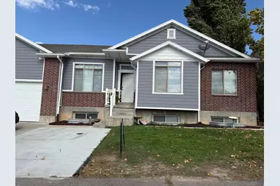 156 W 300 N, Clearfield, UT 84015 - Photo 1