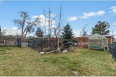 4085 S Olympic Way, Holladay, UT 84124 - Photo 26