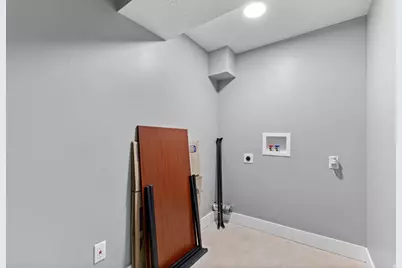 4085 S Olympic Way, Holladay, UT 84124 - Photo 22