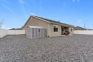 2418 W 3230 S, Syracuse, UT 84075 - Photo 36