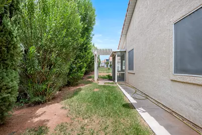 504 E Telegraph St #14, Washington, UT 84780 - Photo 16