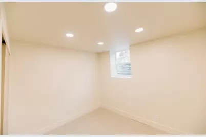 345 E 600 S, Centerville, UT 84014 - Photo 28