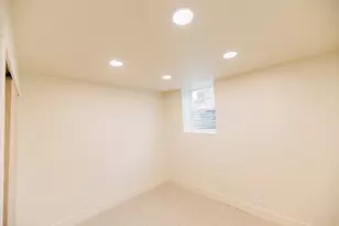 345 E 600 S, Centerville, UT 84014 - Photo 28