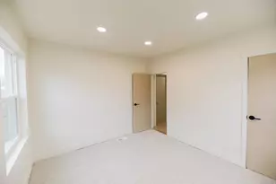 345 E 600 S, Centerville, UT 84014 - Photo 22