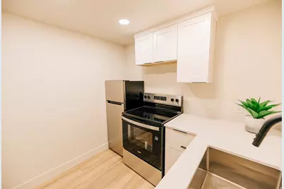 345 E 600 S, Centerville, UT 84014 - Photo 26