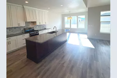 3253 W Oxford Loop, Mountain Green, UT 84050 - Photo 10