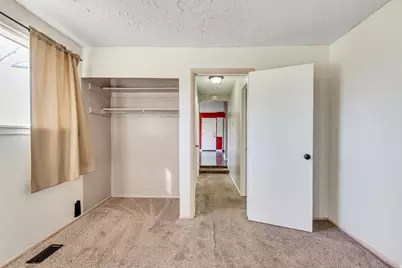 5731 S Blake Dr, Taylorsville, UT 84129 - Photo 12