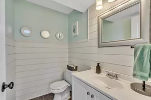 2264 E Loch Lomond Dr, Saratoga Springs, UT 84043 - Photo 12