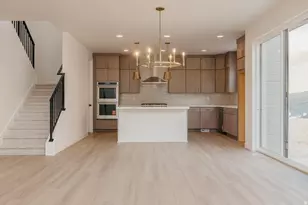 1632 W Canyon Rim Rd, Lehi, UT 84048 - Photo 12