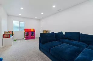 9748 N Caldwell Pl, Highland, UT 84003 - Photo 22