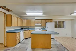 5768 S Erekson Ln, Salt Lake City, UT 84107 - Photo 34