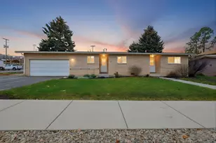 63 W Main St, Richmond, UT 84333 - Photo 2