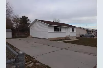 7478 W Washington Rd, Magna, UT 84044 - Photo 2