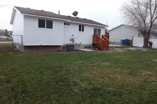 7478 W Washington Rd, Magna, UT 84044 - Photo 6