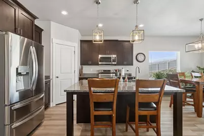 7926 N Bristlecone Rd W, Eagle Mountain, UT 84005 - Photo 8