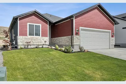 7926 N Bristlecone Rd W, Eagle Mountain, UT 84005 - Photo 1