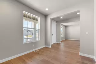 566 W Coyote Rdg Rd, Grantsville, UT 84029 - Photo 8