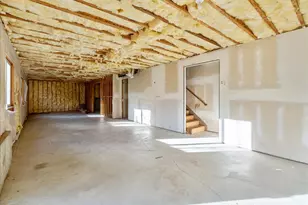 842 E 2150 S, Bountiful, UT 84010 - Photo 38