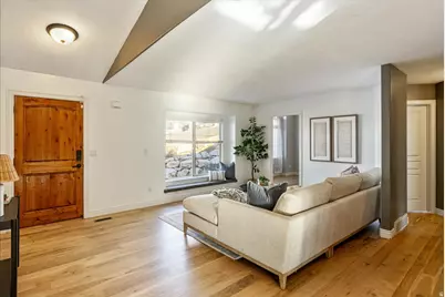 842 E 2150 S, Bountiful, UT 84010 - Photo 10