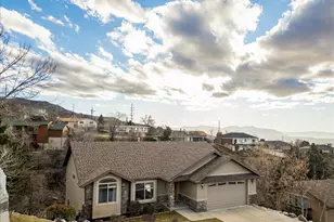 842 E 2150 S, Bountiful, UT 84010 - Photo 2