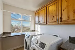 842 E 2150 S, Bountiful, UT 84010 - Photo 28