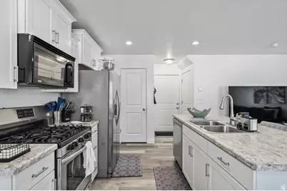 14921 S Pele Ln, Herriman, UT 84096 - Photo 8