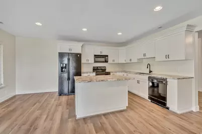 341 E Edgemont Dr S, North Salt Lake, UT 84054 - Photo 20