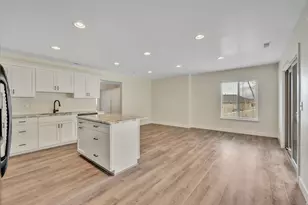 341 E Edgemont Dr S, North Salt Lake, UT 84054 - Photo 20
