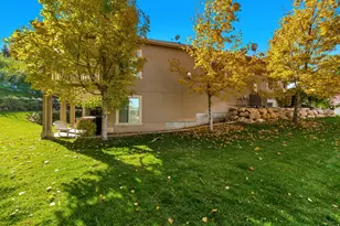 341 E Edgemont Dr S, North Salt Lake, UT 84054 - Photo 32